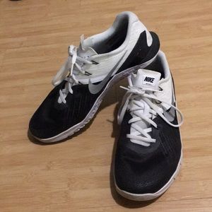 MENS Nike Metcons 3